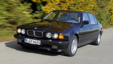 Gdy w roku 1986 BMW zaprezentowało drugą generację BMW serii 7, prasa […]