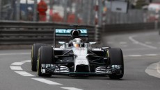 Nico Rosberg z Mercedesa wywalczył pole position do wyścigu Formuły 1 o […]