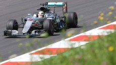 Lewis Hamilton wygrał wyścig Formuły 1 o Grand Prix Austrii na Red […]