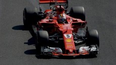 Sebastian Vettel w Ferrari wywalczył pole position po ciekawej sesji sesję kwalifikacyjnej […]