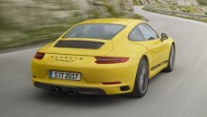 Nowe Porsche 911 Carrera T to nawiązanie do modelu 911 T, który […]