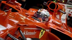 Sebastian Vettel (Ferrari) wygrał pierwszy, a Lewis Hamilton (Mercedes) – drugi trening […]