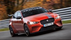 600-konny Jaguar XE SV Project 8 pokonał okrążenie Północnej Pętli toru Nürburgring […]