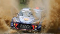 Thierry Neuville i Nicolas Gilsoul (Hyundai i20 Coupe WRC) wygrali Rajd Australii, […]