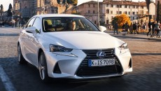 Sportowy sedan Lexus IS zyskał niedawno szereg ulepszeń, które zwiększyły komfort użytkowania […]