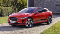 Nowy Jaguar I-PACE z napędem elektrycznym jest już dostępny. Ceny samochodu mieszczącego […]