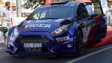 Tomasz Kasperczyk i Damian Syty (Ford Fiesta R5) prowadzą po pierwszym dniu […]