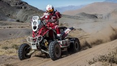 Rafał Sonik utrzymał trzecią pozycję w klasyfikacji rajdu Atacama Rally pokonując bez […]