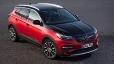 Opel zaprezentował nowy samochód hybrydowy typu plug-in (PHEV) z napędem na wszystkie […]