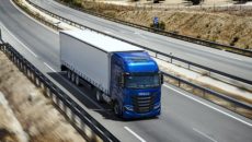 Decyzję o przedłużeniu zwolnienia samochodów ciężarowych zasilanych gazem ziemnym z opłat za […]