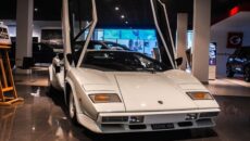 Lamborghini Countach, to legendarny samochód, którym jeździł sam Ferruccio Lamborghini. Pojazd jest […]