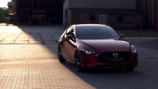 Mazda prezentuje najnowszą gamę udoskonaleń dla popularnej w gamie modelowej Mazdy 3. […]